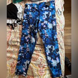 Gap 7/8 Floral Leggings
